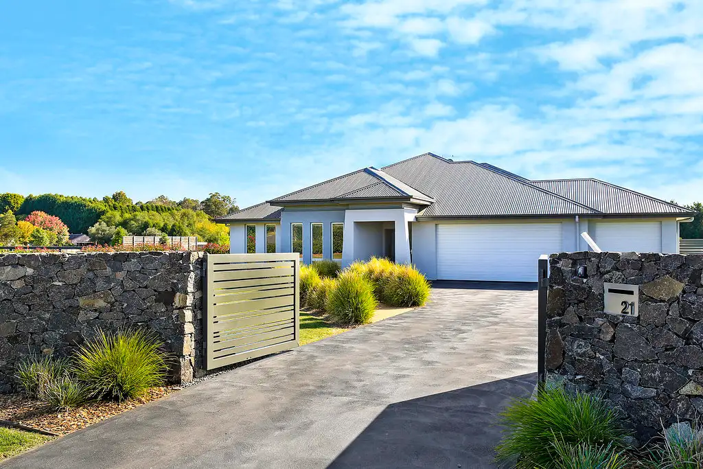 Main view of Homely house listing, 21 Windsor Crescent, Moss Vale NSW 2577