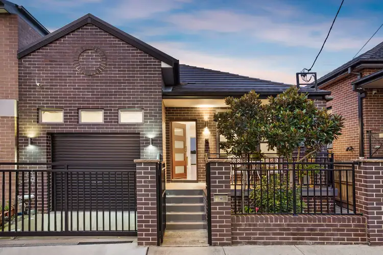 18 Way St, Tempe NSW 2044