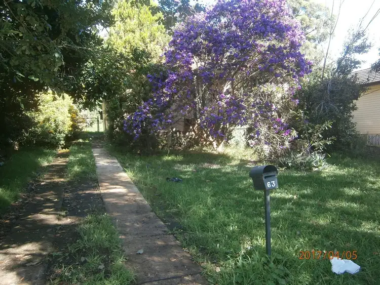63 Lawrence Street, Peakhurst NSW 2210