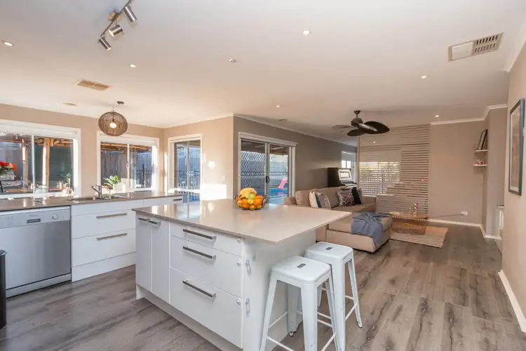 Sixth view of Homely house listing, 3 Castlereagh St, Carrum Downs VIC 3201