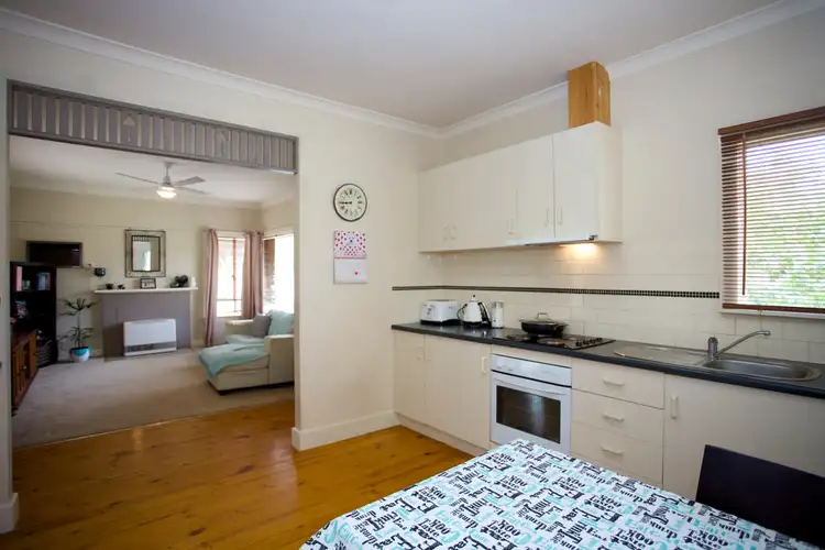 Fifth view of Homely house listing, 8 Sunnyside Avenue, Horsham VIC 3400