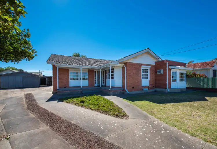 11 Pearce Street, Christies Beach SA 5165