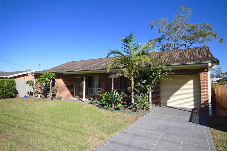27 Barwon Street, Bomaderry NSW 2541