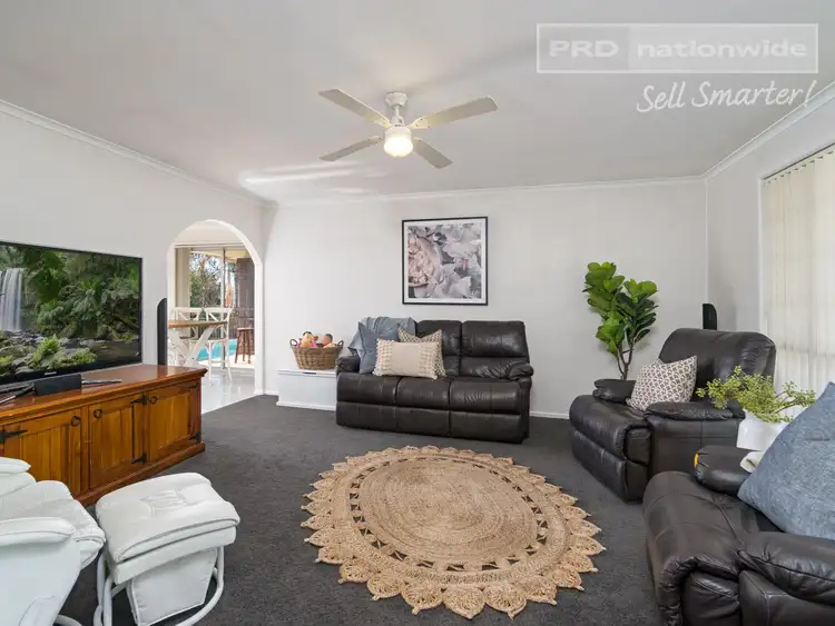53 Vincent Road, Lake Albert NSW 2650