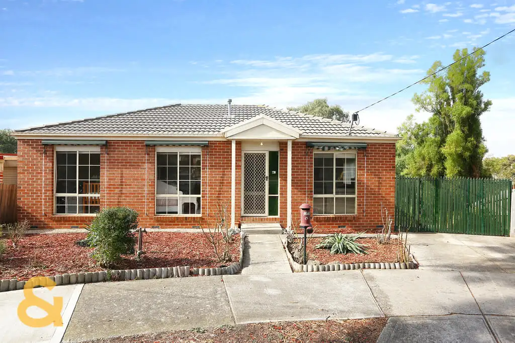 Main view of Homely house listing, 25 Chinnock Court, Craigieburn VIC 3064