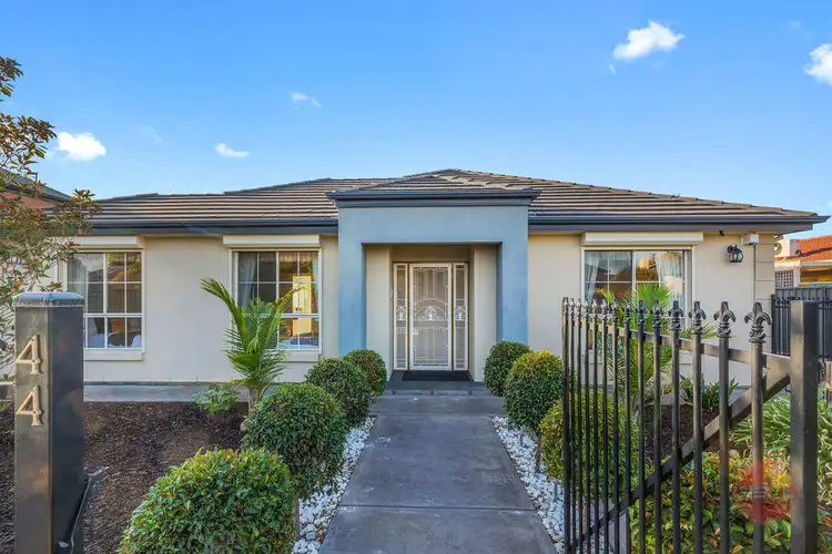 44 Wallala Avenue, Park Holme SA 5043
