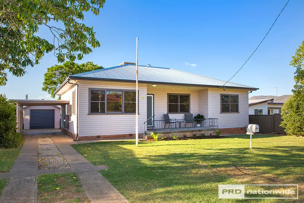 Main view of Homely house listing, 9 Elm Street, Tamworth NSW 2340