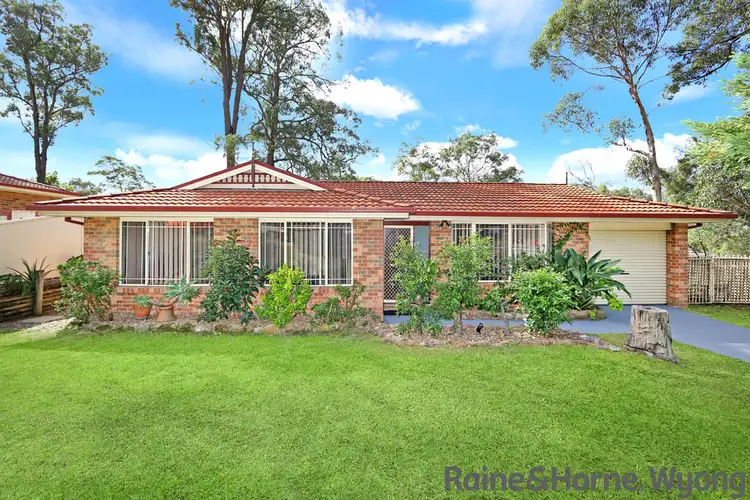 1 Brittania Drive, Watanobbi NSW 2259