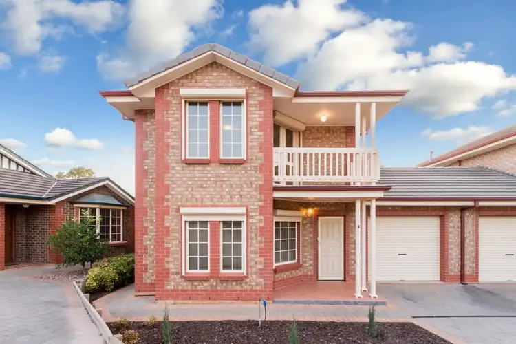 8/32 Debenham Court, Greenwith SA 5125