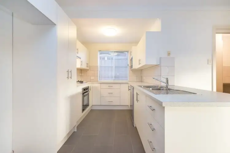 Fourth view of Homely house listing, 8/32 Debenham Court, Greenwith SA 5125