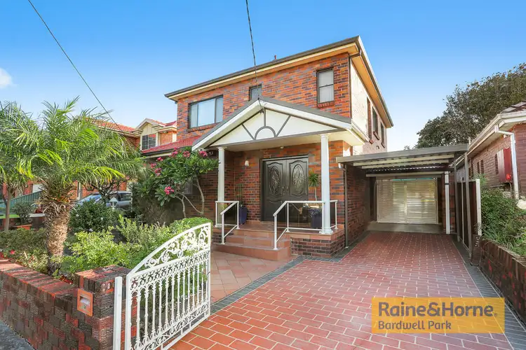 35 Glenview Avenue, Earlwood NSW 2206