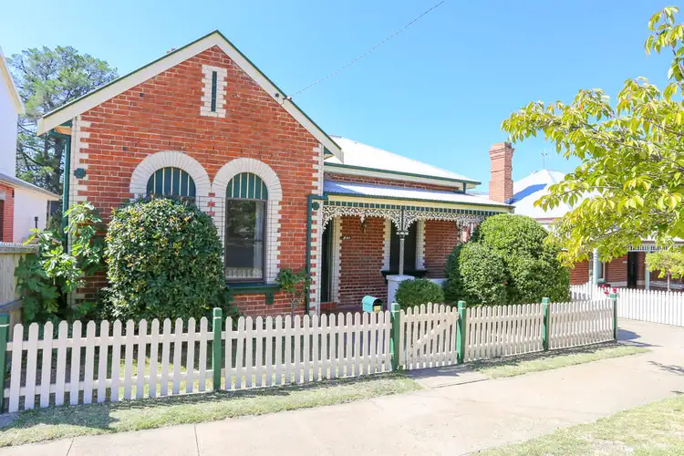 341 Russell Street, Bathurst NSW 2795