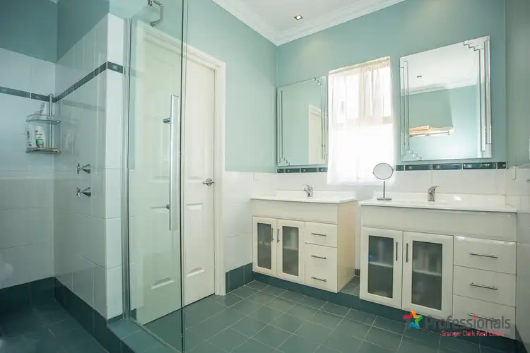 Sixth view of Homely house listing, 21 Eiffel Circuit, Tapping WA 6065