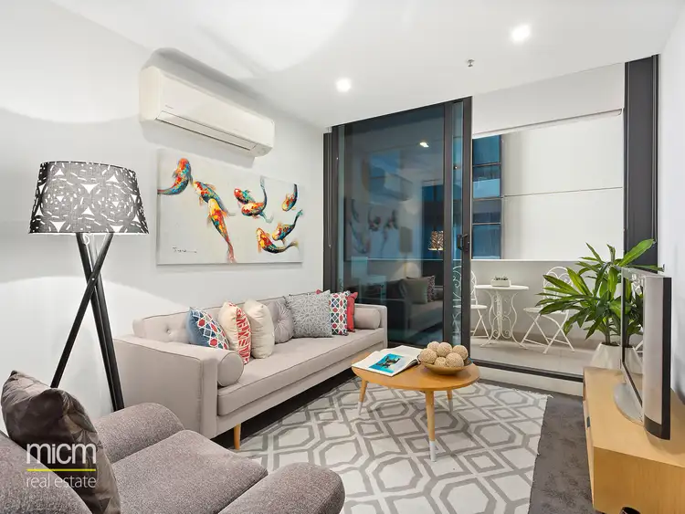 1703/8 Sutherland Street, Melbourne VIC 3000