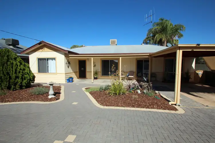 25 Sixteenth Street, Renmark SA 5341