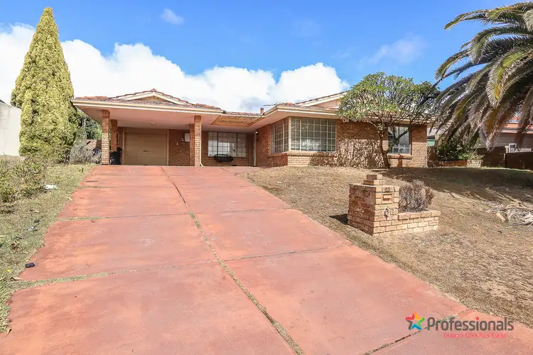 23 Towerhill Road, Alexander Heights WA 6064