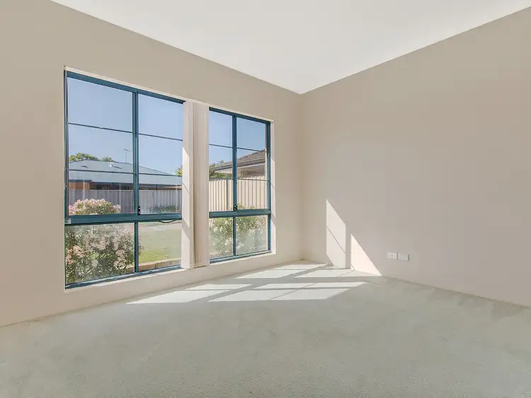 Sixth view of Homely house listing, 7 Rueval Court, Port Kennedy WA 6172