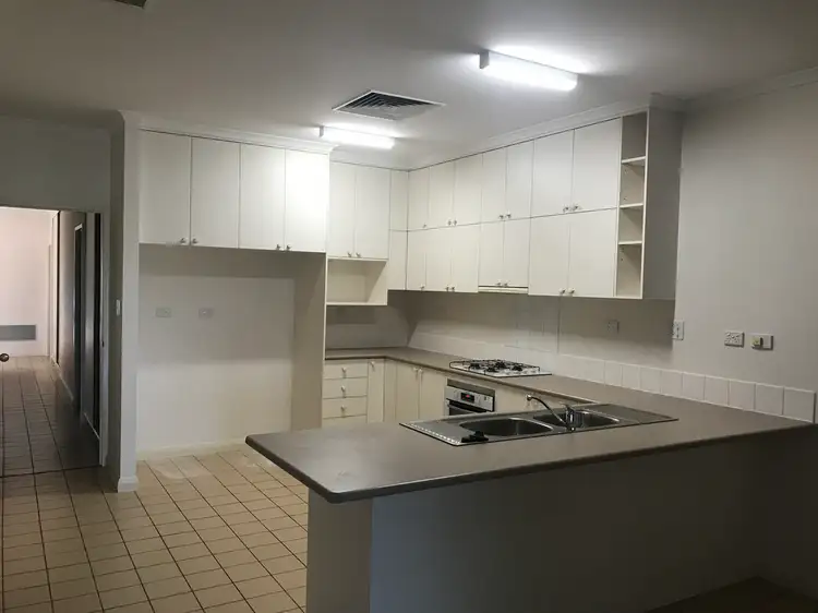 Fifth view of Homely block of units listing, 4A & 4B Macdonnell Court, Desert Springs NT 870
