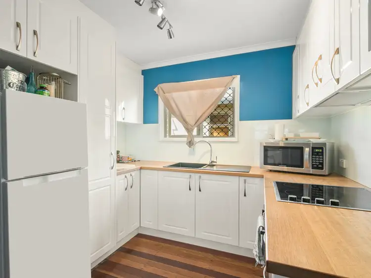 3/4 Lord Street, Coolangatta QLD 4225