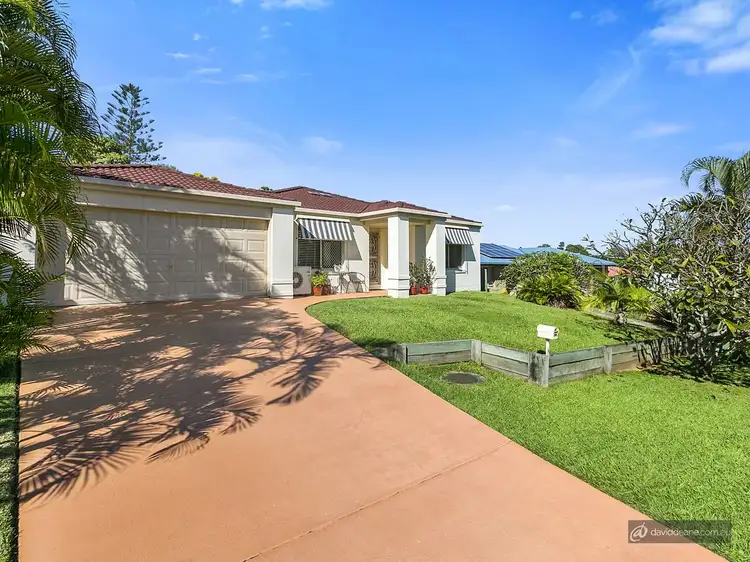 8 Valmadre Court, Petrie QLD 4502
