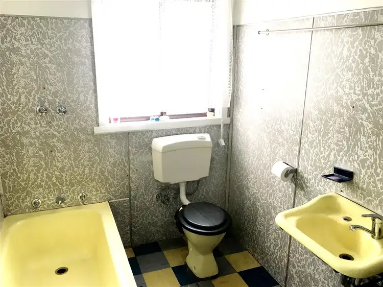 Fifth view of Homely house listing, 187 Capper Street, Tumut NSW 2720