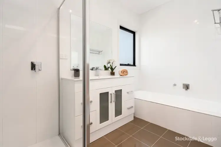 Fifth view of Homely townhouse listing, 19 John Street, Oak Park VIC 3046