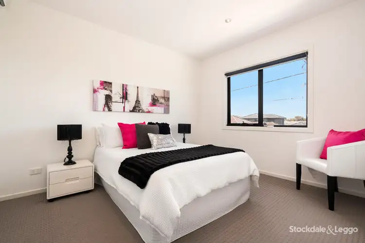 Sixth view of Homely townhouse listing, 19 John Street, Oak Park VIC 3046
