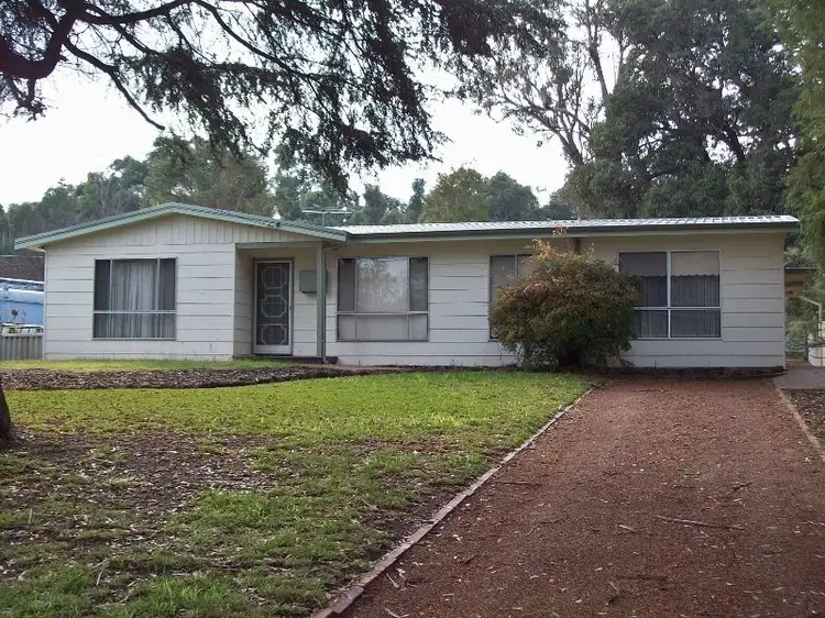 7 Ireland Street, Allanson WA 6225