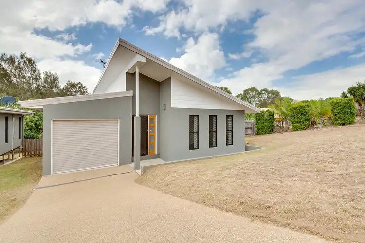159b J Hickey Avenue, Clinton QLD 4680