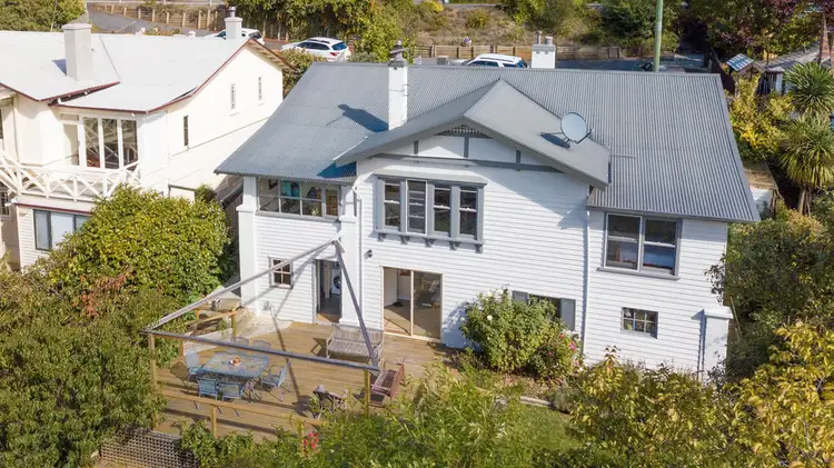 5 Churchill Crescent, Newstead TAS 7250