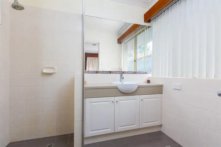Sixth view of Homely house listing, 5 Todd Place, Huntingdale WA 6110
