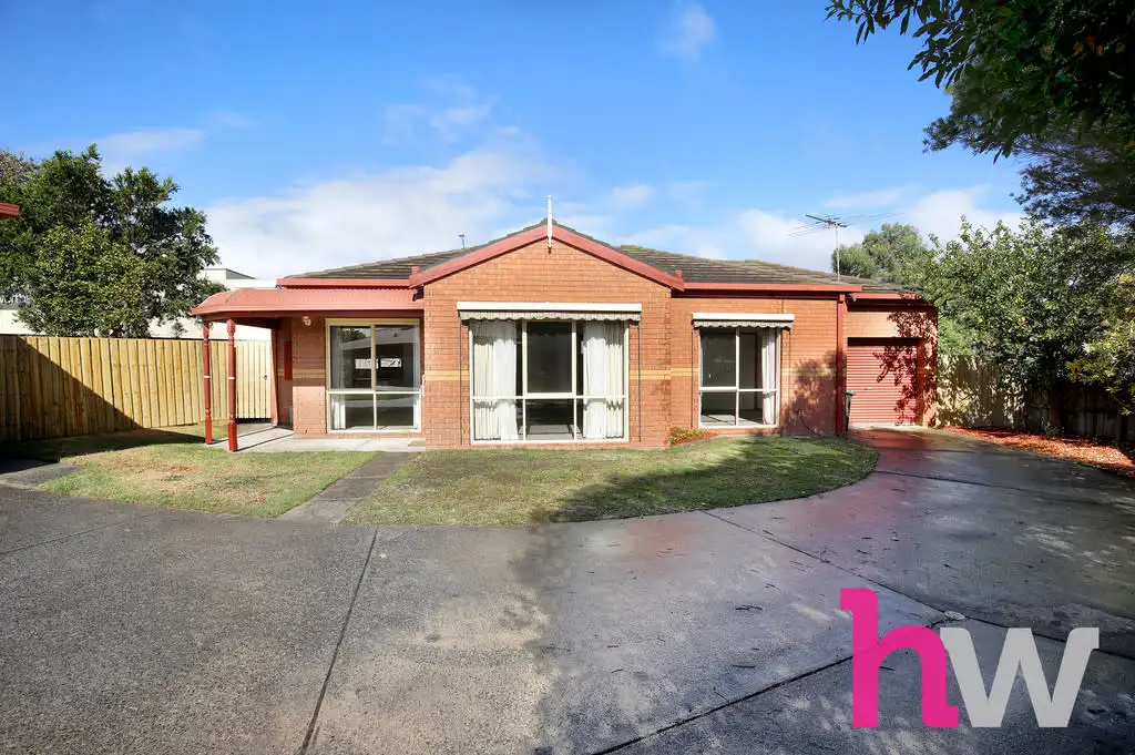 Main view of Homely unit listing, 2/10 Diana Court, Drysdale VIC 3222