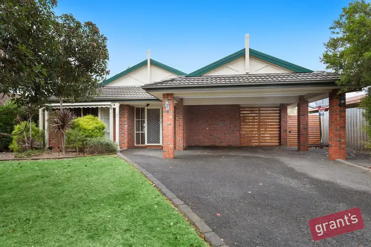7 Warwickshire Court, Narre Warren VIC 3805