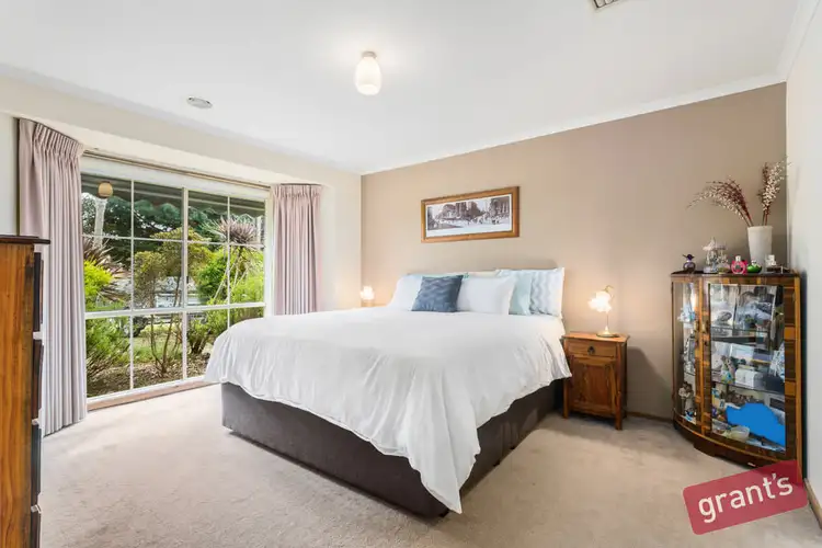 Third view of Homely house listing, 7 Warwickshire Court, Narre Warren VIC 3805