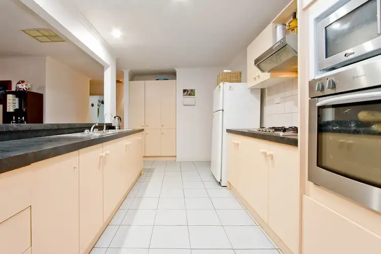 Fifth view of Homely house listing, 10 Lynette Lane, Salisbury Downs SA 5108