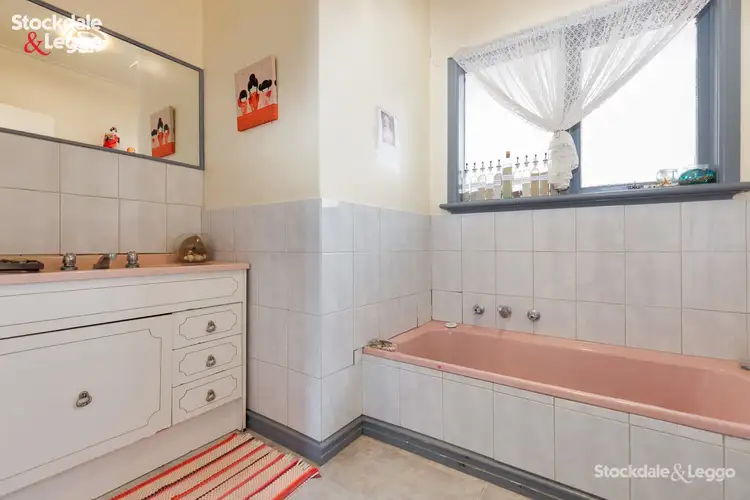 Fifth view of Homely house listing, 124 Alma Avenue, Laverton VIC 3028