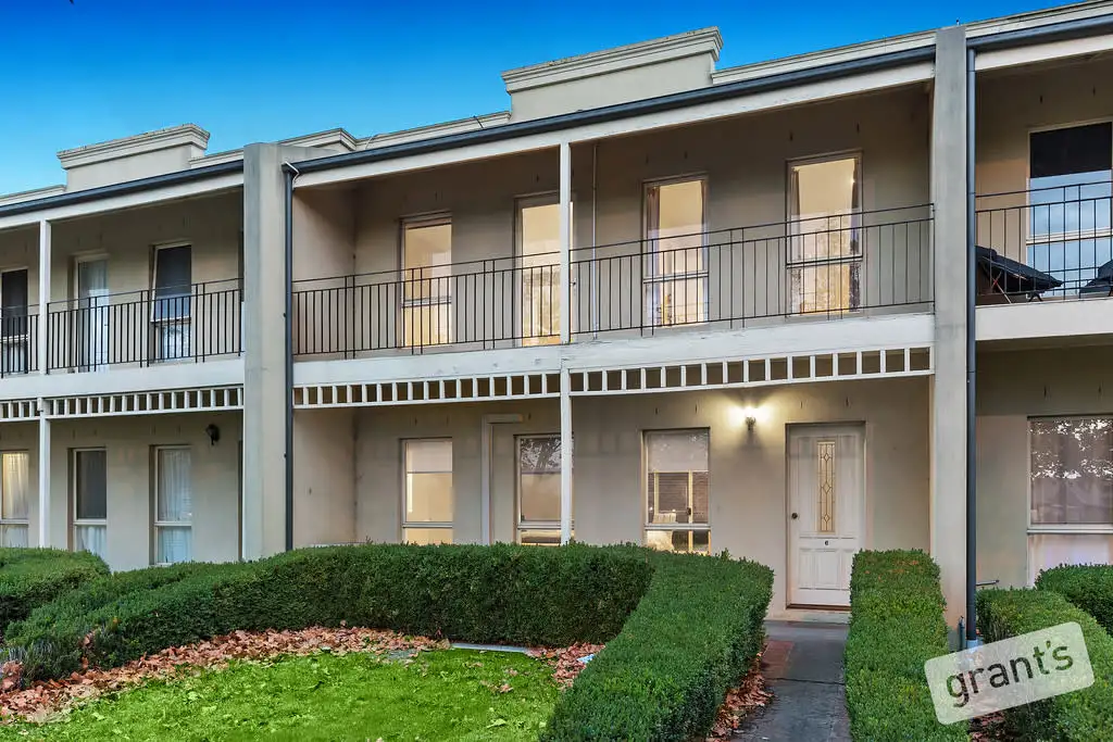 Main view of Homely unit listing, 6/10 Parkhill Drive, Berwick VIC 3806