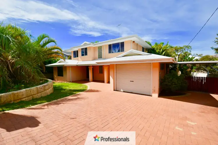 39 Hill Street, Halls Head WA 6210