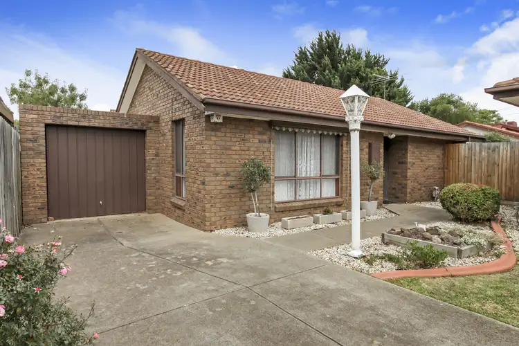 3/13 Henry Street, Melton VIC 3337