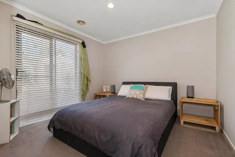 Fifth view of Homely house listing, 8 Kai Close, Epsom VIC 3551