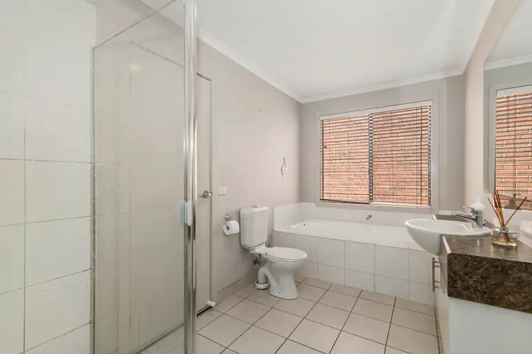 Sixth view of Homely house listing, 8 Kai Close, Epsom VIC 3551