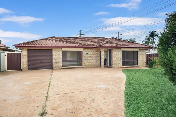 4 Bambara Street, Dharruk NSW 2770
