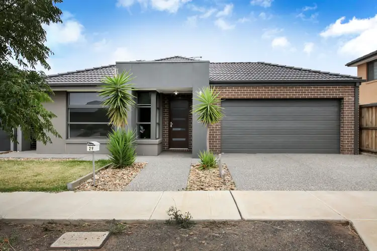 Second view of Homely house listing, 29 Springlands Crescent, Plumpton VIC 3335