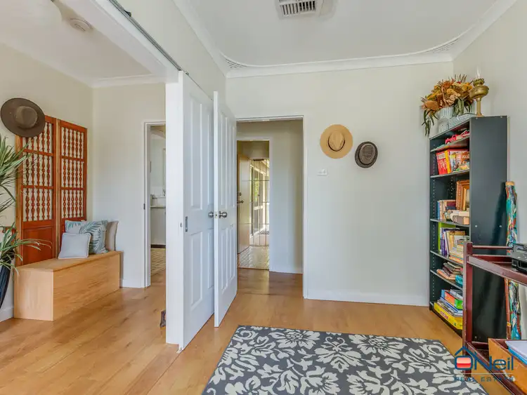 Fifth view of Homely house listing, 4 O'Sullivan Drive, Camillo WA 6111