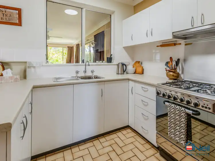 Sixth view of Homely house listing, 4 O'Sullivan Drive, Camillo WA 6111