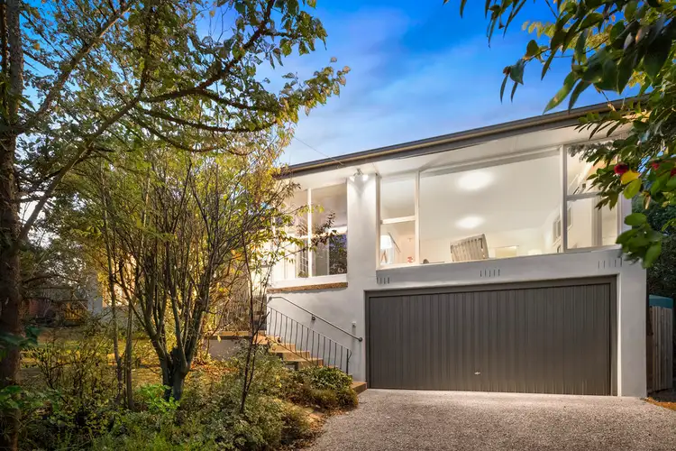 5 McCredden Court, Box Hill South VIC 3128