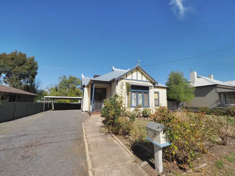 34 Benbow Street, Ararat VIC 3377