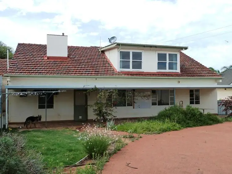 2 Second Street, Loxton SA 5333