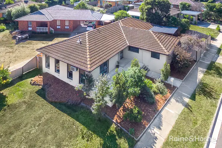 Third view of Homely house listing, 2 Buvelot Place, Sunbury VIC 3429
