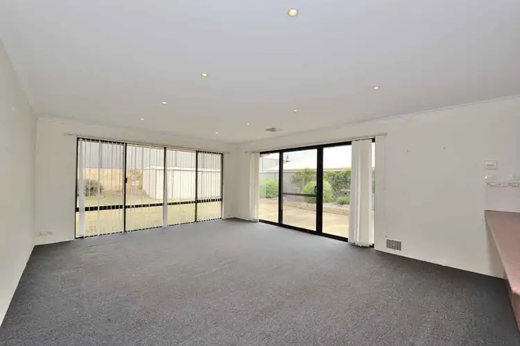 Fifth view of Homely house listing, 18 Kootingal Bend, Baldivis WA 6171